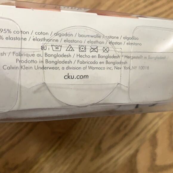 CALVIN KLEIN COTTON STRETCH NWT TRUNKS UNDERWEAR SIZE XL - Picture 4 of 4